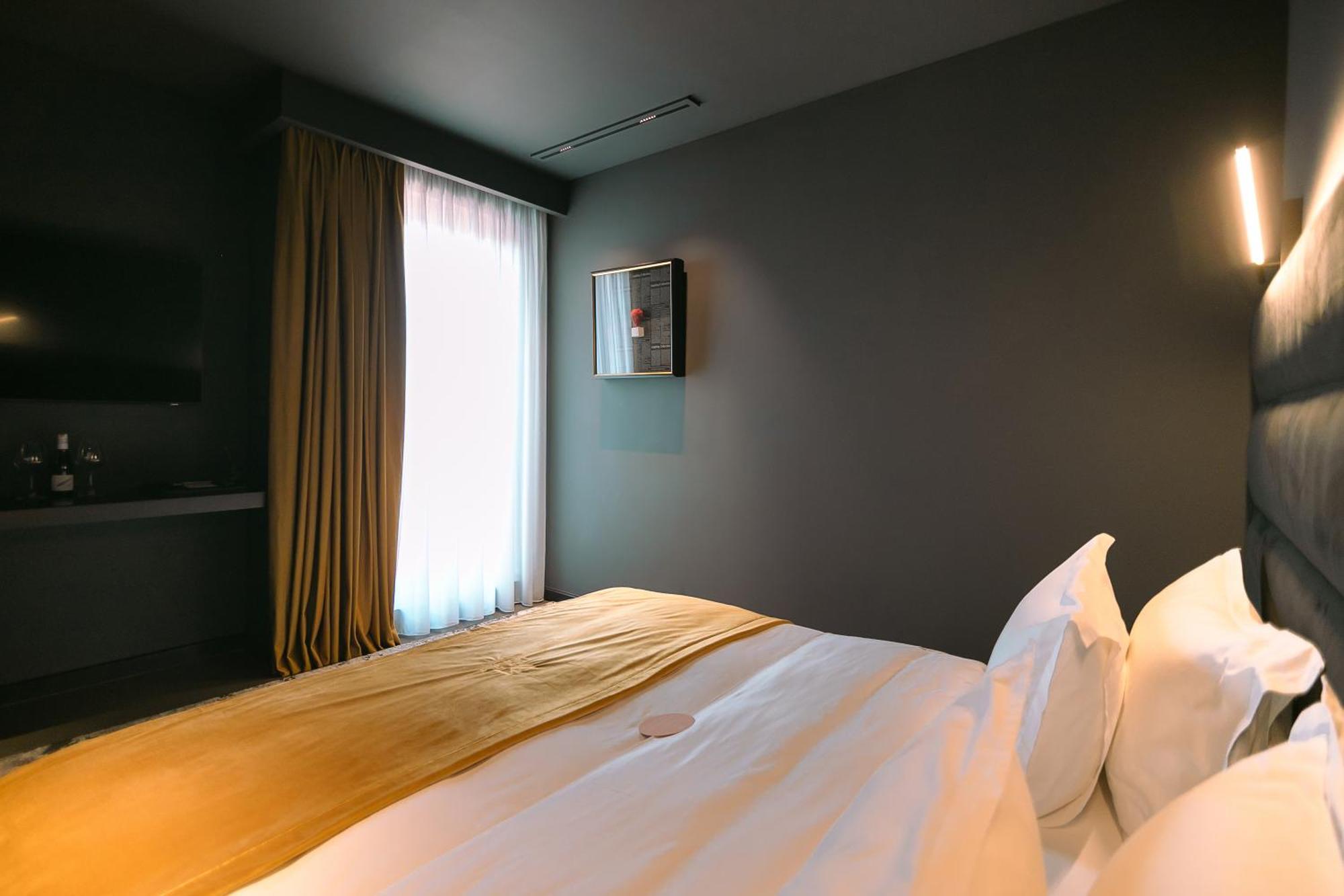 Mert Boutique Hotel Korce Habitación foto